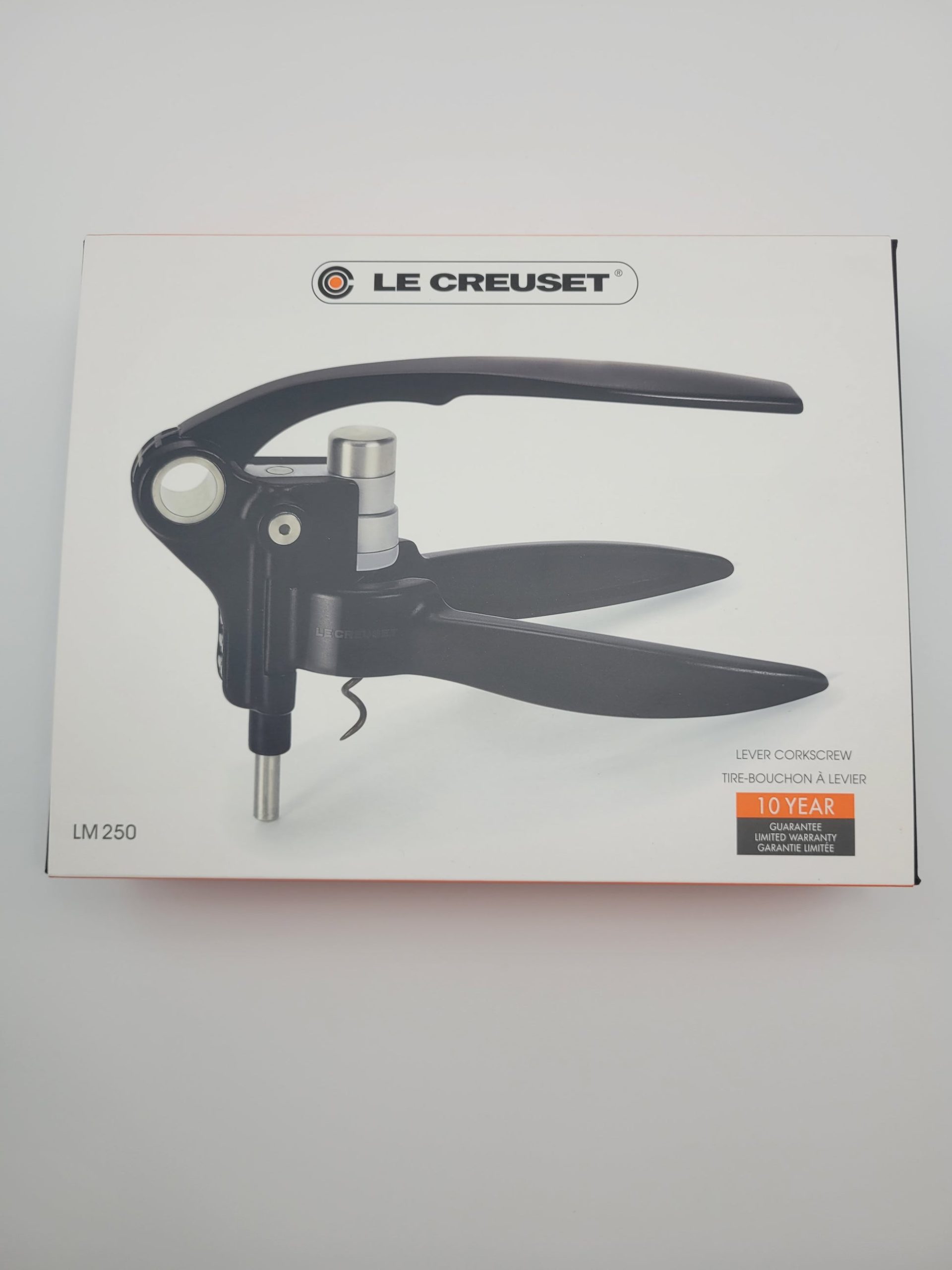 Tire-bouchon à levier Le Creuset LM-250 noir mat avec coupe-capsule