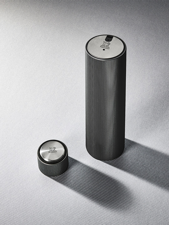 Tire-bouchon électrique rechargeable Peugeot Line Reverse Carbone